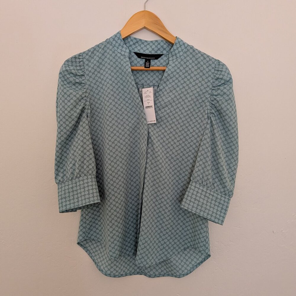 White House Black Market Blouse, Size 0 - NWT